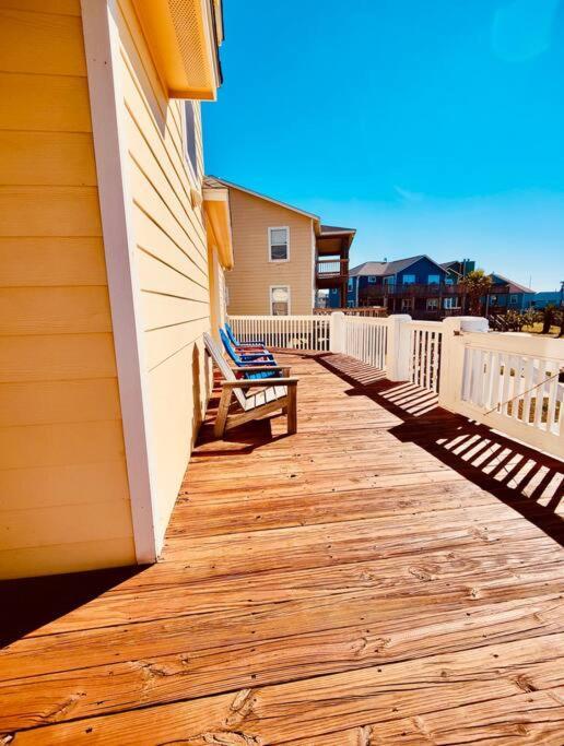 Sunny Delight - Sleeps 10 - Generous Space! Bolivar Peninsula Exteriér fotografie