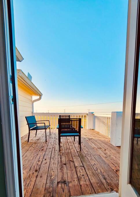Sunny Delight - Sleeps 10 - Generous Space! Bolivar Peninsula Exteriér fotografie