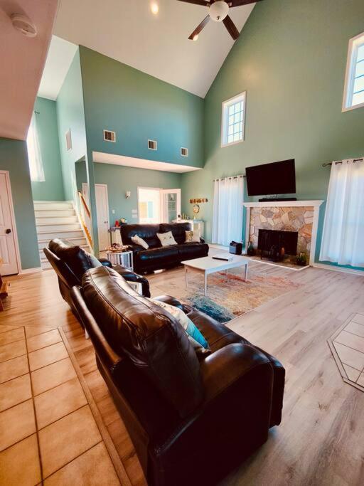Sunny Delight - Sleeps 10 - Generous Space! Bolivar Peninsula Exteriér fotografie