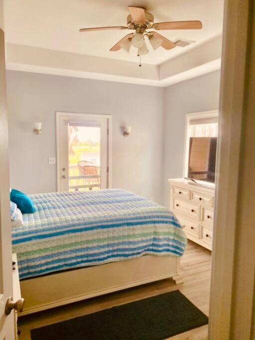 Sunny Delight - Sleeps 10 - Generous Space! Bolivar Peninsula Exteriér fotografie