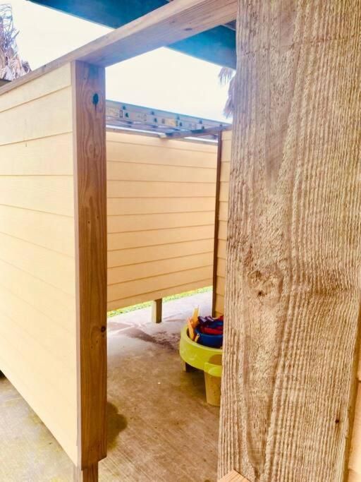Sunny Delight - Sleeps 10 - Generous Space! Bolivar Peninsula Exteriér fotografie